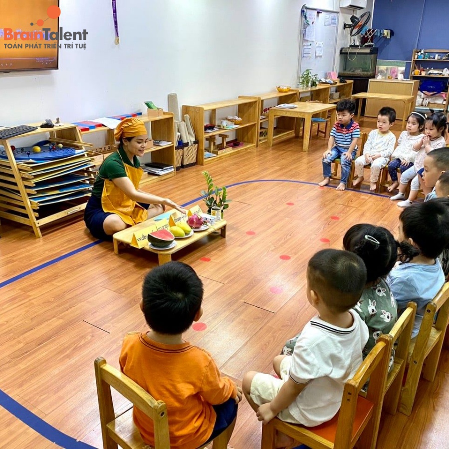 Làm trái ngành có được nhận nhượng quyền thương hiệu kinh doanh giáo dục mầm non, trẻ em,... hay không?