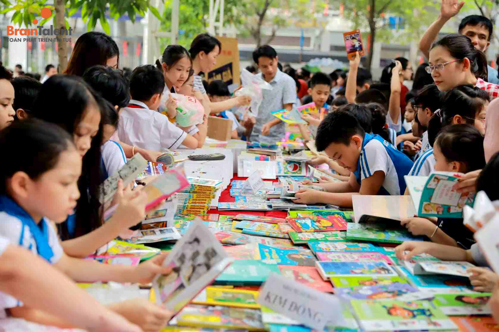 Ngày hội đọc sách giúp khích lệ niềm đam mê đọc sách ở trẻ