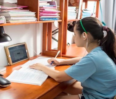 Học Toán Online Miễn Phí Có Tốt Không?