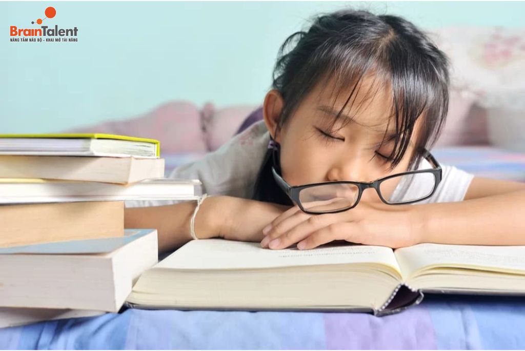 thực trạng của cha mẹ áp lực học tập hiện nay