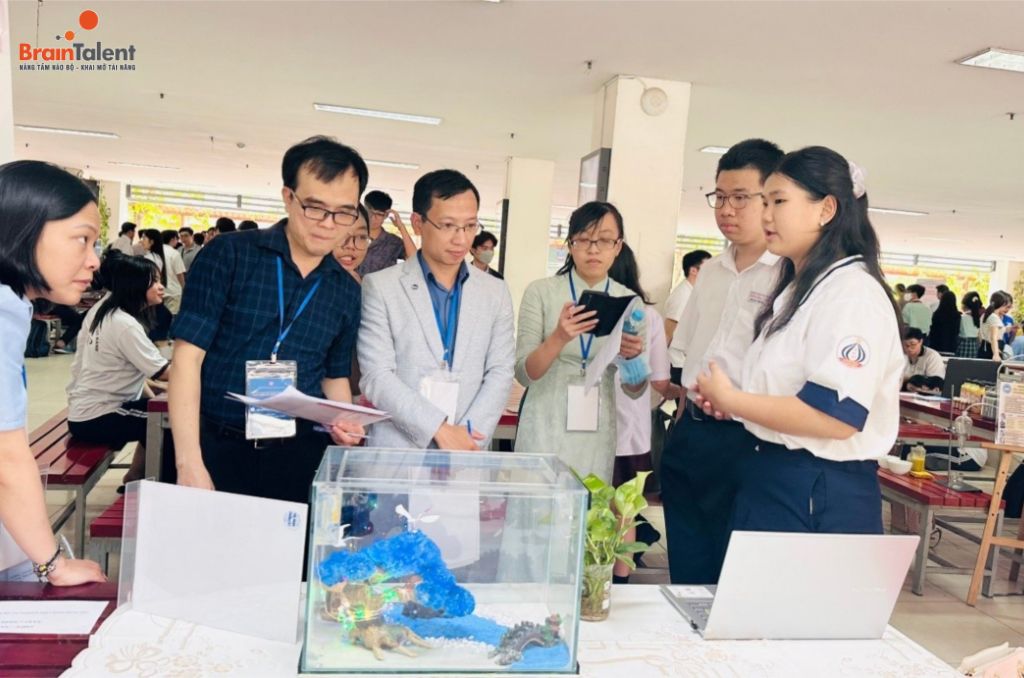 trình bày sản phẩm STEM THPT sáng tạo, trưng bày sản phẩm STEM hiệu quả và viết báo cáo sản phẩm STEM THCS logic trình bày sản phẩm STEM THPT sáng tạo, trưng bày sản phẩm STEM hiệu quả và viết báo cáo sản phẩm STEM THCS logic