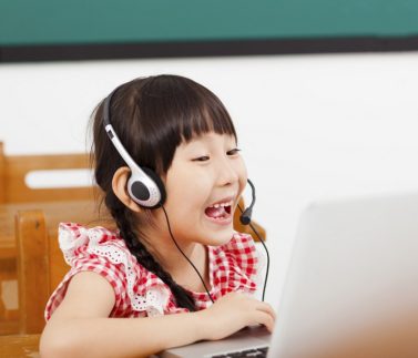 Học Tiếng Anh Online 1 Kèm 1 Cho Bé Tự Tin Giao Tiếp Toàn Cầu