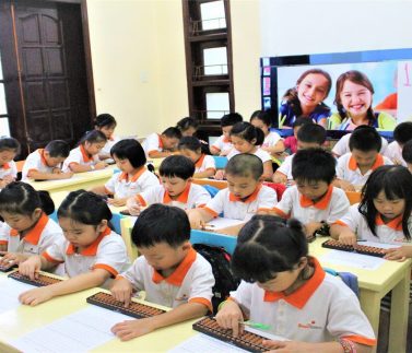 Tại Sao Kỹ Năng Sống Lớp 1 Quan Trọng Với Trẻ?