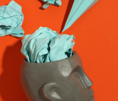 Chung-hay-quen-o-nguoi-tre-va-cach-khac-phuc