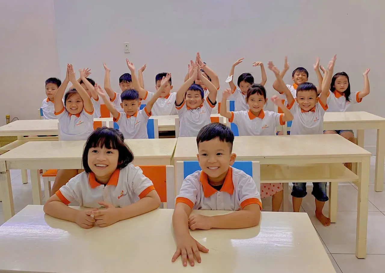 Cách chọn khoá học mùa hè theo độ tuổi và ngân sách