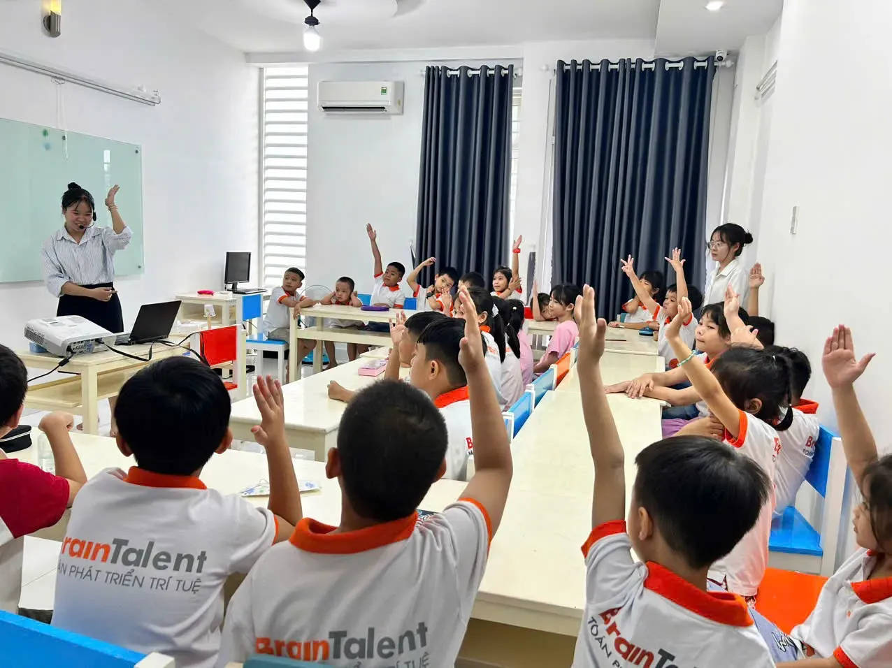 Hoạt động hè cho bé nếu không đi trại hè